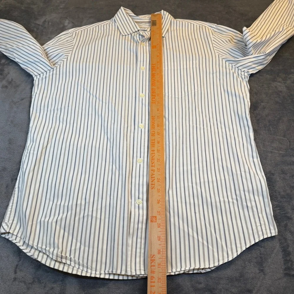 Banana Republic Button Up Shirt Mens Large White Blue Striped Cotton Garment Dye